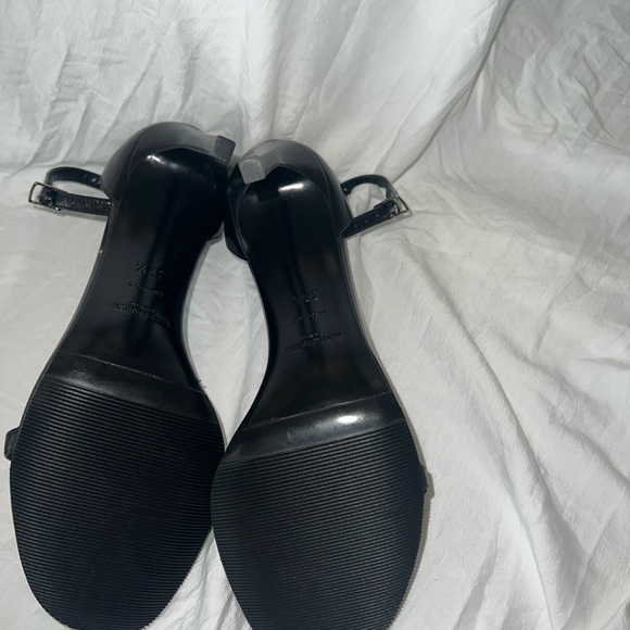 YSL SAINT LAURENT BRAND NEW JANE HEELS - Picture 3 of 7